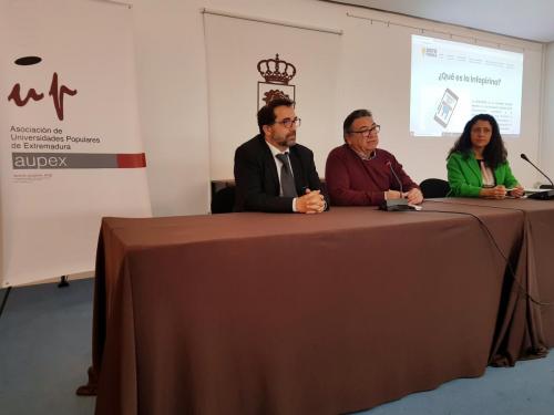 El alcalde pone en valor herramientas para detectar las fakenews, como Infopirina de Aupex