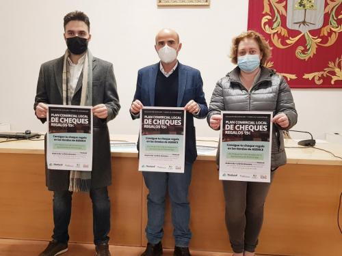 Ayuntamiento y Hostural lanzan una campaña de cheques regalo junto con el comercio local