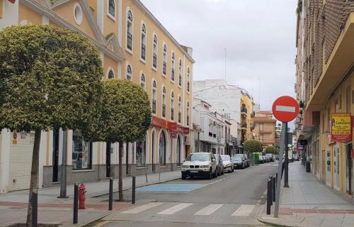 El alcalde pide no relajarse ante la flexibilización de las medidas publicadas hoy en el DOE