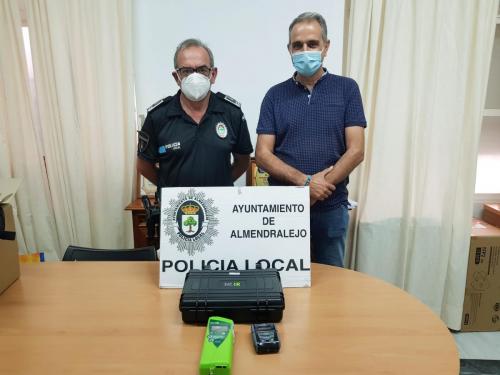 La Policía Local adquiere un nuevo etilómetro para las pruebas de alcoholemia