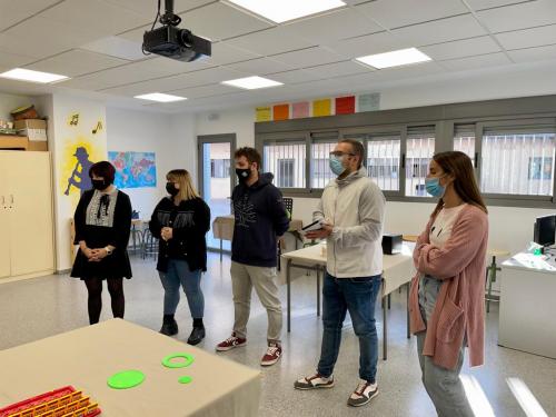 Macarena Domínguez visita una de las actividades contra el acoso escolar en los centros educativos